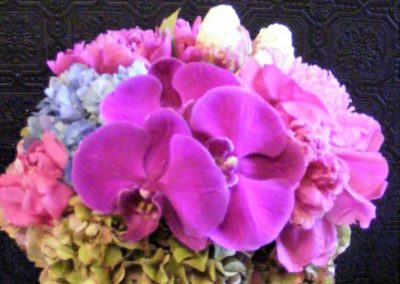 Vase arrangement maintenance