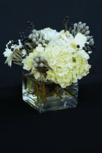 Fresh flowers (Simple Diy wedding)